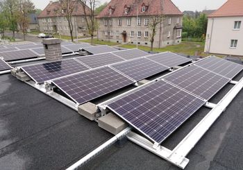 Zdjęcie paneli fotowoltaicznych