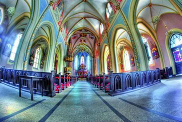 Wnętrze parafi św. Wojciecha 1