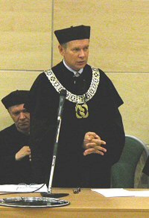 Ilustracja artykułu: "prof. Zygmunt Tobór"